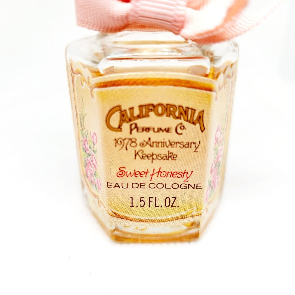 Vintage Avon 1978 Anniversary Keepsake Sweet Honesty cologne w/original box - Picture 2 of 5